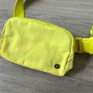 Lululemon Everywhere neon yellow belt bag